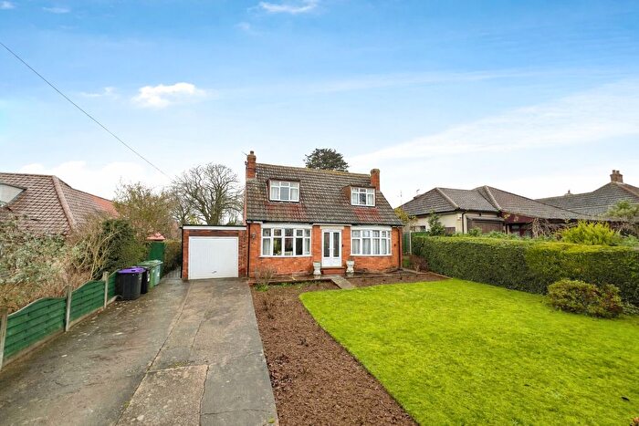 3 Bedroom Detached House For Sale In Hill Avenue, Grantham, NG31