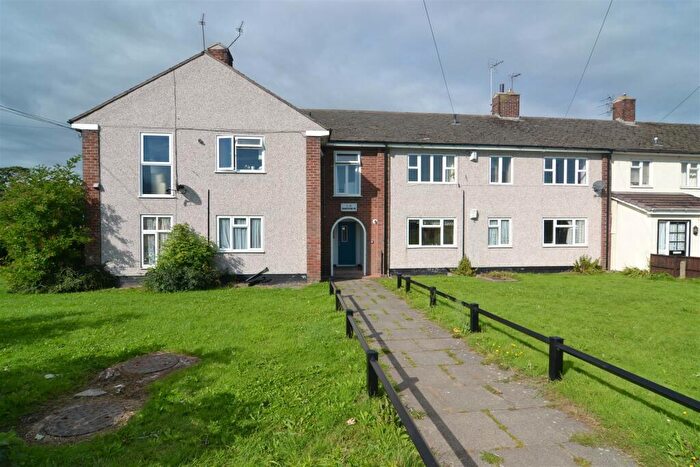2 Bedroom Apartment For Sale In Shakespeare Road, Neston, CH64