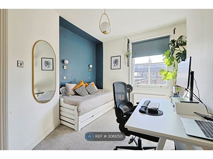 2 Bedroom Flat To Rent In Ashmore Road, London, W9