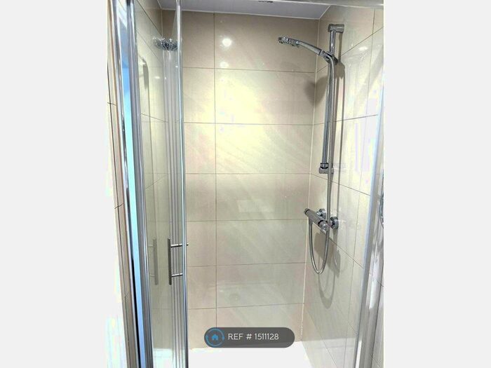 Studio To Rent In Appletree Walk, Watford, WD25