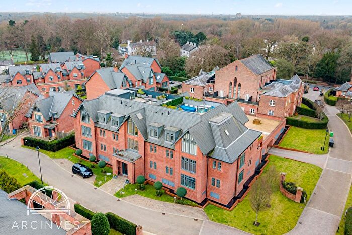 3 Bedroom Flat To Rent In Bloomesbury Avenue, Didsbury, Manchester, M20