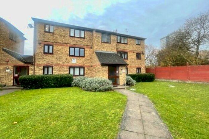 1 Bedroom Flat To Rent In Abbey Lane, London, E15