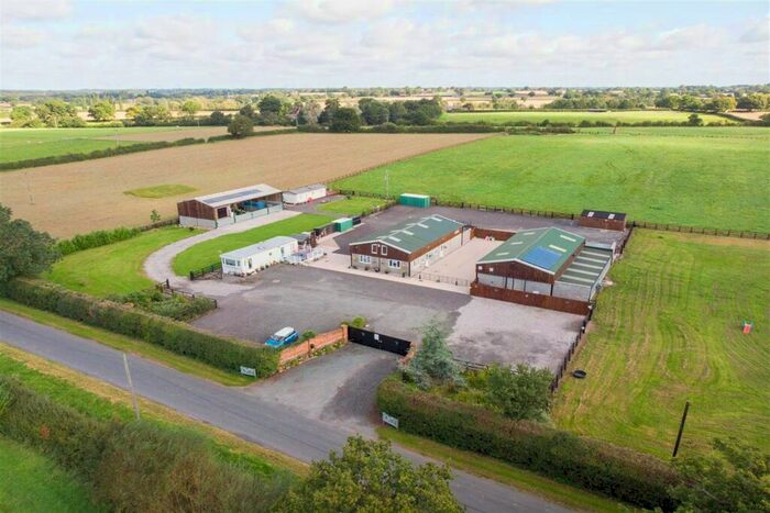 3 Bedroom Barn Conversion For Sale In Bent Lane, Crowton, CW8