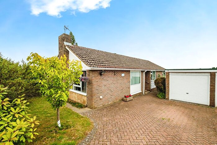3 Bedroom Bungalow For Sale In Downlands, Pulborough, West Sussex, RH20