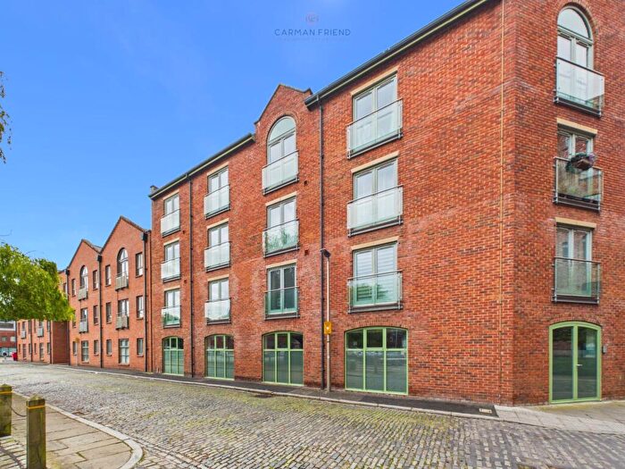 2 Bedroom Flat For Sale In Steam Mill Street, Granary Wharf Steam Mill Street, CH3