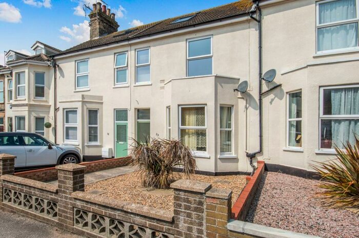 2 Bedroom Flat To Rent In Alexandra Road, Lowestoft, NR32