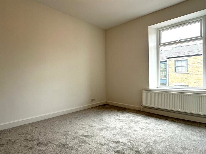 2 Bedroom End Of Terrace House To Rent In Parsonage Crescent, Walkley, Sheffield, S6