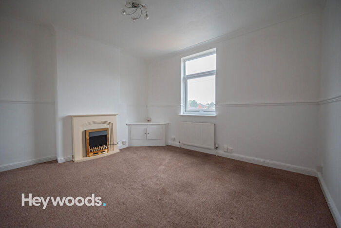 1 Bedroom Flat To Rent In Edensor Street, Newcastle-under-Lyme, Staffordshire, ST5
