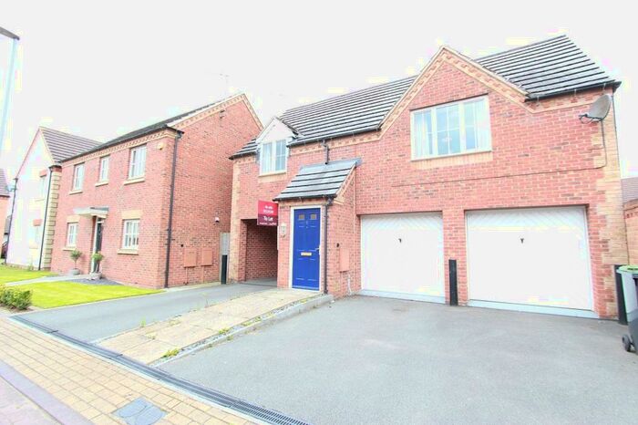2 Bedroom Flat To Rent In Grayson Mews, Chilwell, NG9