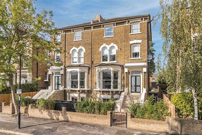 2 Bedroom Flat For Sale In Northbrook Road, London, SE13