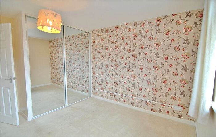 3 Bedroom Terraced House For Sale In Mathews Way, Stroud, Gloucestershire, GL5