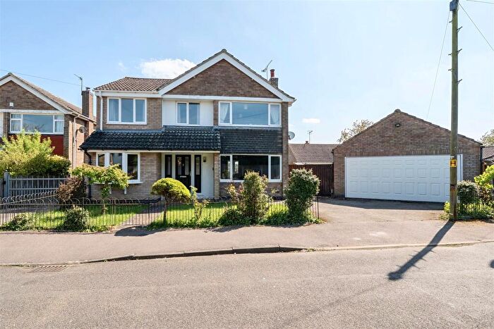 4 Bedroom Detached House For Sale In South Avenue, Ullesthorpe, Lutterworth, LE17