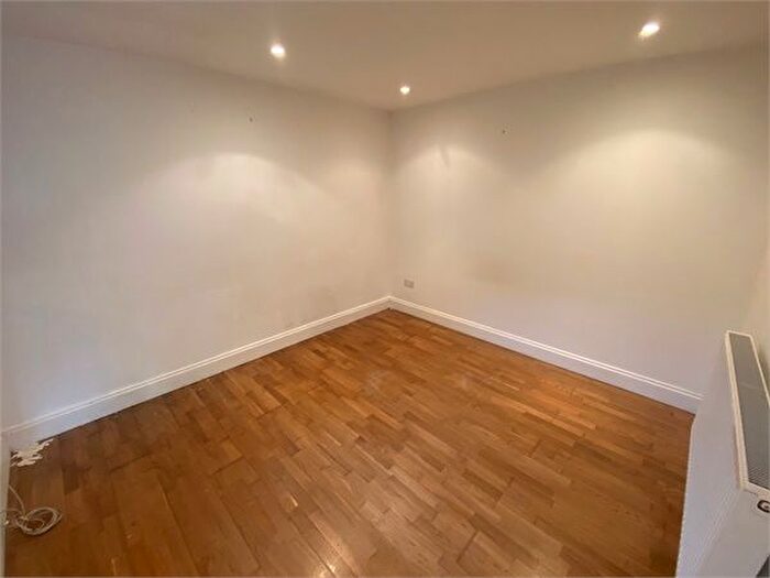 1 Bedroom Flat To Rent In Stourcliff Avenue, Southbourne, BH6