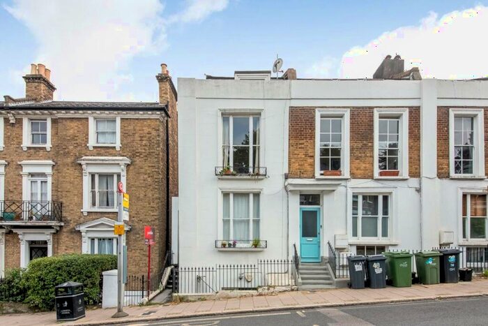 2 Bedroom Apartment To Rent In Gipsy Hill, Upper Norwood, London, SE19