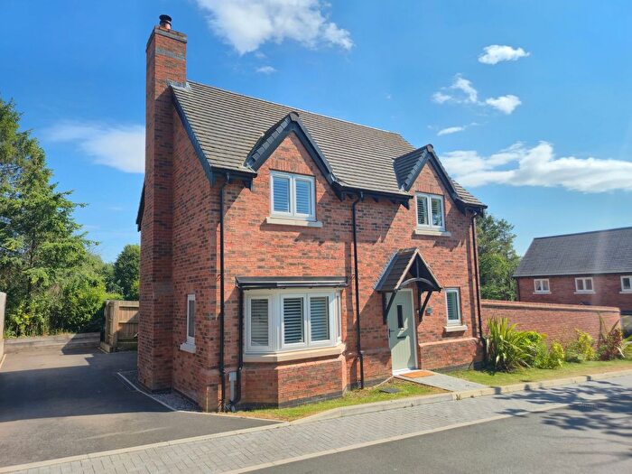 3 Bedroom Detached House For Sale In Langsmead Place, Coalville, LE67