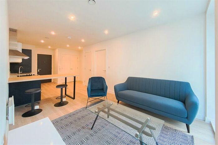 1 Bedroom Apartment To Rent In Exchange Point, M3