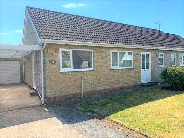 3 Bedroom Bungalow To Rent In Limetree Way, Danygraig, Porthcawl, CF36