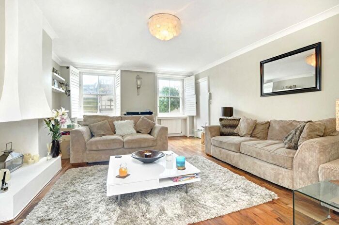1 Bedroom Flat For Sale In Marine Parade, Brighton, BN2