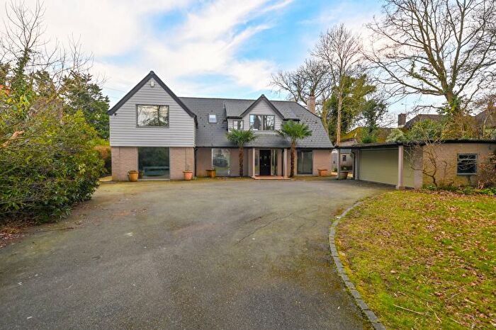 4 Bedroom Detached House To Rent In Closewood Road, Denmead, Waterlooville, PO7