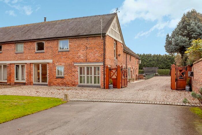 5 Bedroom Semi-Detached House For Sale In Smeaton Wood, Pinsley Green Road, Wrenbury, Nantwich, CW5