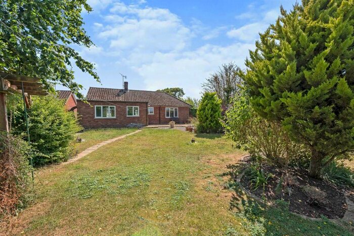 3 Bedroom Detached Bungalow For Sale In Hopton Road, Thelnetham, Diss, IP22