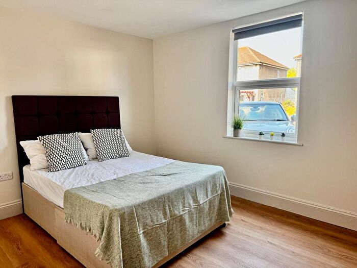 1 Bedroom Flat To Rent In Southmead Road, Westbury-On-Trym, Bristol, BS10