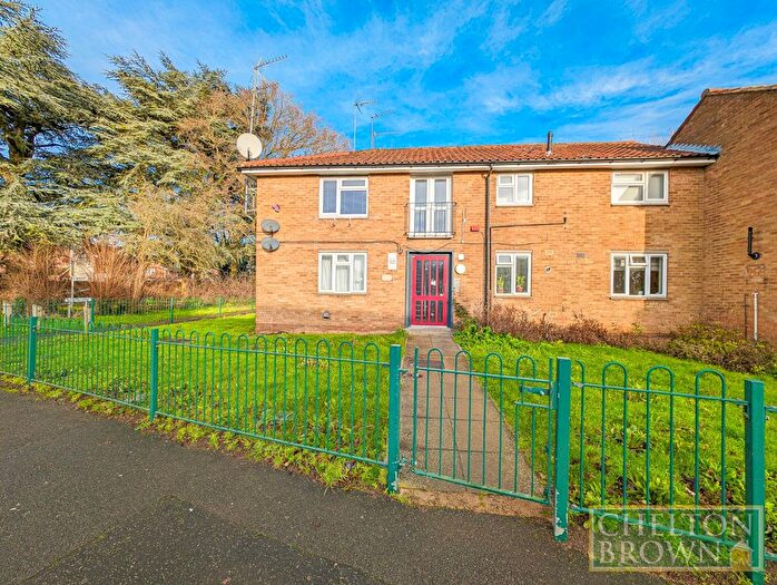 2 Bedroom Flat For Sale In Greenfield Avenue, Northampton, NN3