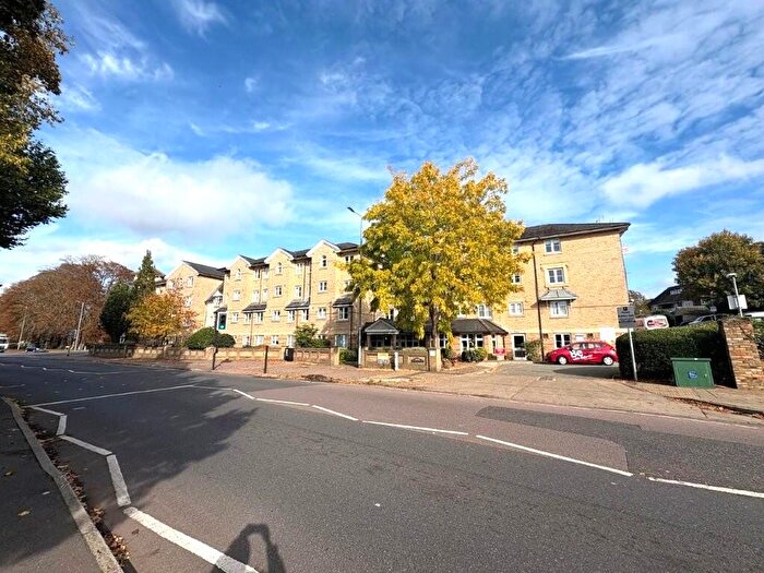 1 Bedroom Flat For Sale In Norwich Road, Ipswich, IP1