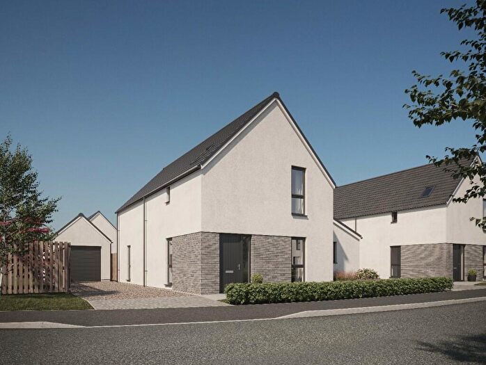 3 Bedroom Detached House For Sale In Hampton Gray Way, Brechin, BD9
