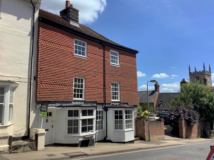 3 Bedroom Terraced House To Rent In Kingsbury Street, Marlborough SN8