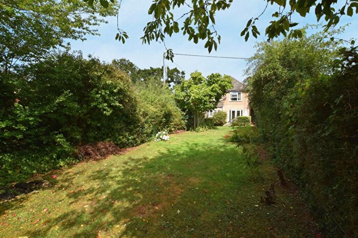 3 Bedroom Detached House For Sale In Bicester Road, Kidlington, OX5