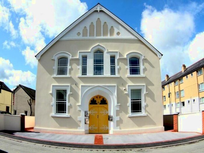 2 Bedroom House To Rent In Seion Chapel, Bangor, Gwynedd, LL57