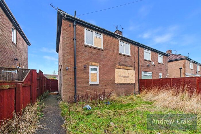 3 Bedroom Semi Detached House For Sale In Hedgeley Road, Hebburn, NE31