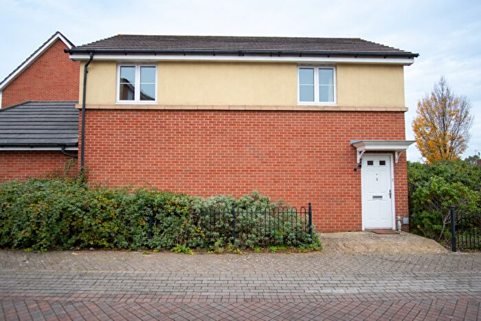 2 Bedroom Flat To Rent In Beechcroft Walk, BS7