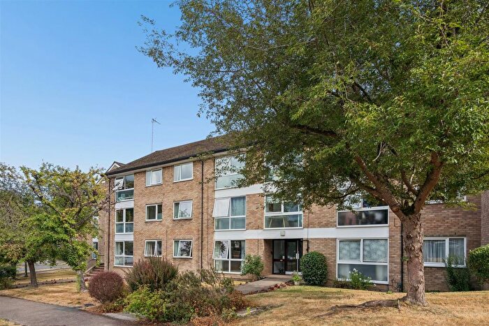 2 Bedroom Flat For Sale In Grenville Court, Blacketts Wood Drive, Chorleywood, WD3