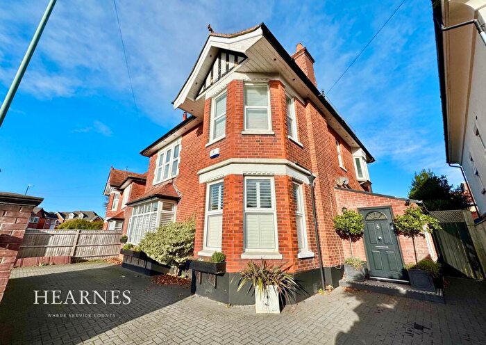 7 Bedroom Detached House For Sale In Richmond Park Road, Queens Park, Bournemouth, BH8