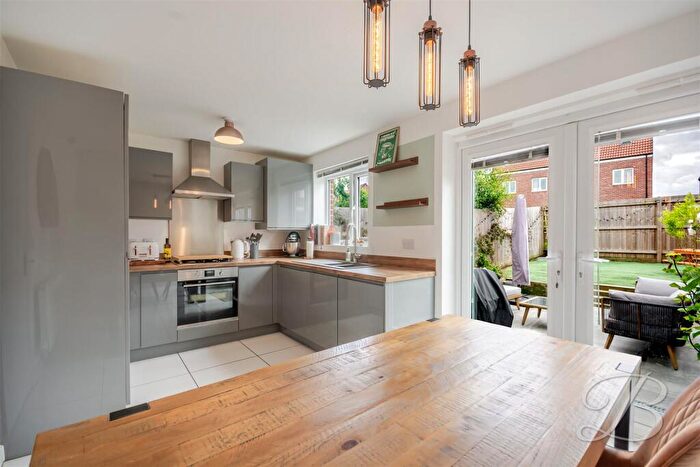 3 Bedroom End Of Terrace House For Sale In Blackthorn Gardens, Clipstone Village, Mansfield, NG21