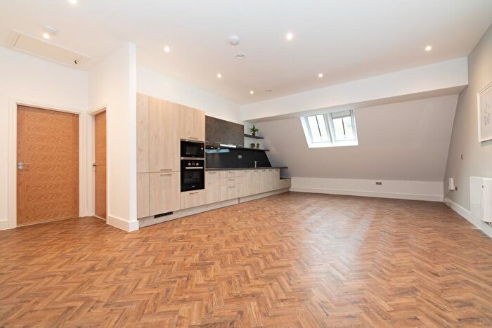 1 Bedroom Apartment To Rent In Cloth Halls, Spinning Acres Lane, Headingley, Leeds, LS6