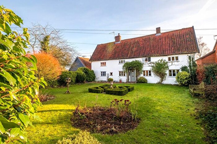 4 Bedroom Detached House For Sale In Haughley Green, Stowmarket, IP14