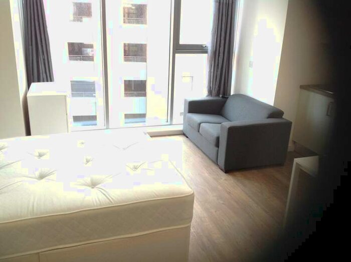 Flat To Rent In 2 Moorfields, , , L2