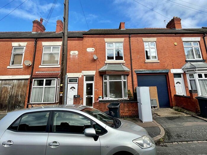 4 Bedroom Terraced House To Rent In Gipsy Road, Leicester, LE4