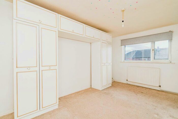 1 Bedroom Flat For Sale In High Street, Quarry Bank, Brierley Hill, DY5