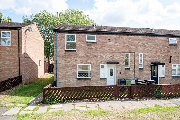 3 Bedroom Terraced House To Rent In Kilnway, Wellingborough, NN8