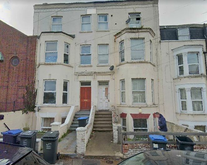 2 Bedroom Flat To Rent In Godwin Road, Margate, CT9