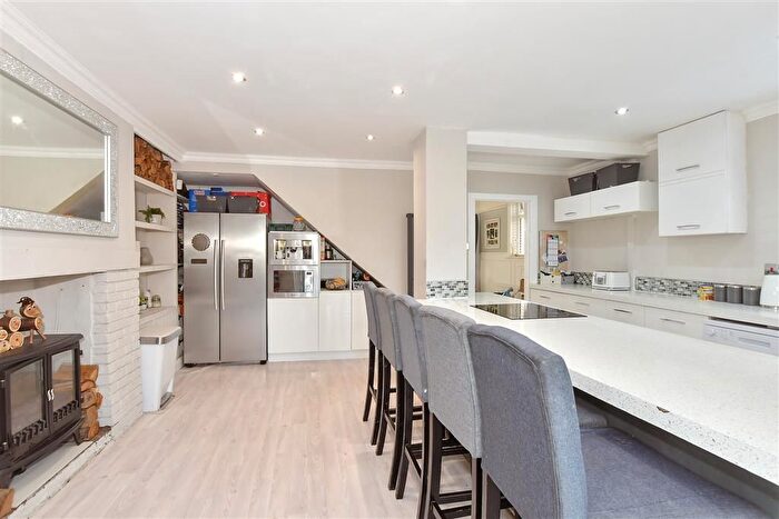 3 Bedroom Semi-Detached House For Sale In Nethergong Hill, Upstreet, Canterbury, Kent, CT3