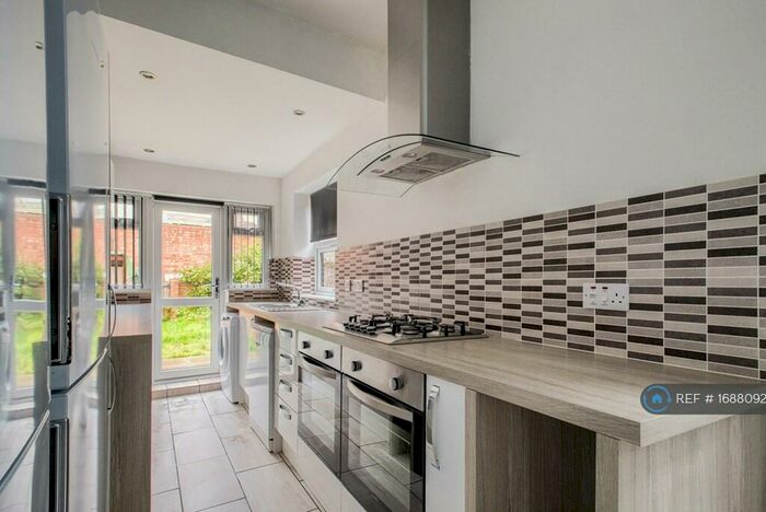 5 Bedroom Terraced House To Rent In Northfield Road, Coventry, CV1