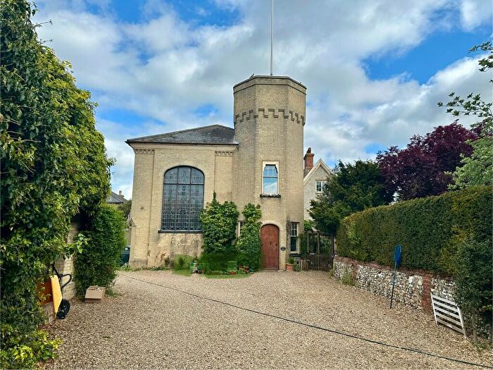 3 Bedroom Link Detached House To Rent In Low Road, Mettingham, Bungay, NR35