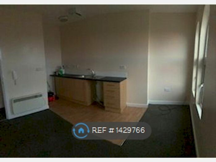 Studio To Rent In York Road, Redcar, TS10