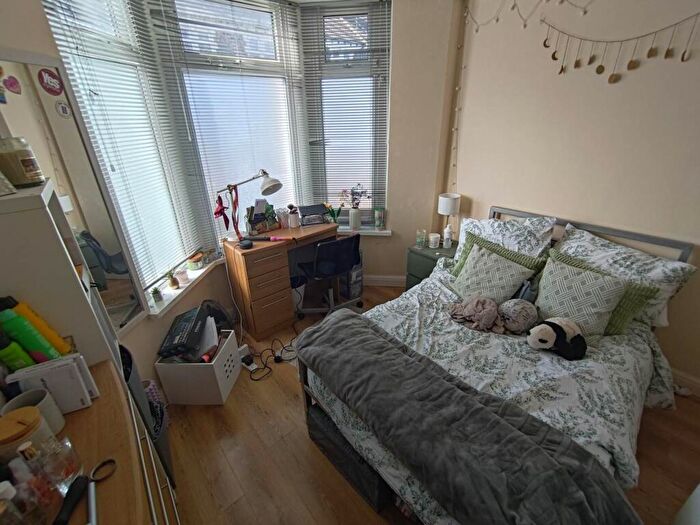 7 Bedroom Terraced House To Rent In Brithdir Street, CF24