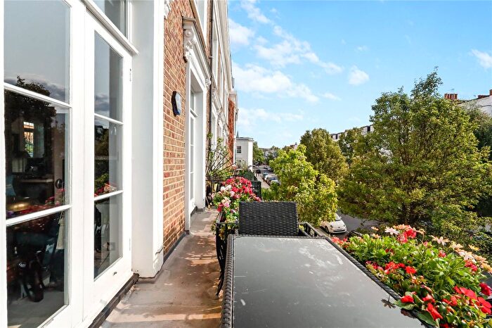 3 Bedroom Detached House To Rent In Ledbury Road, London, W11